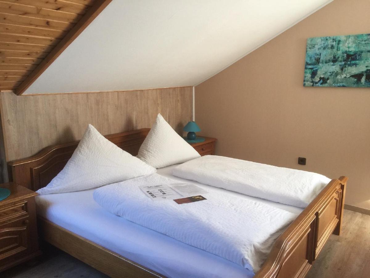Landhaus Am Forst - Apartments Бад Александерсбад Екстериор снимка